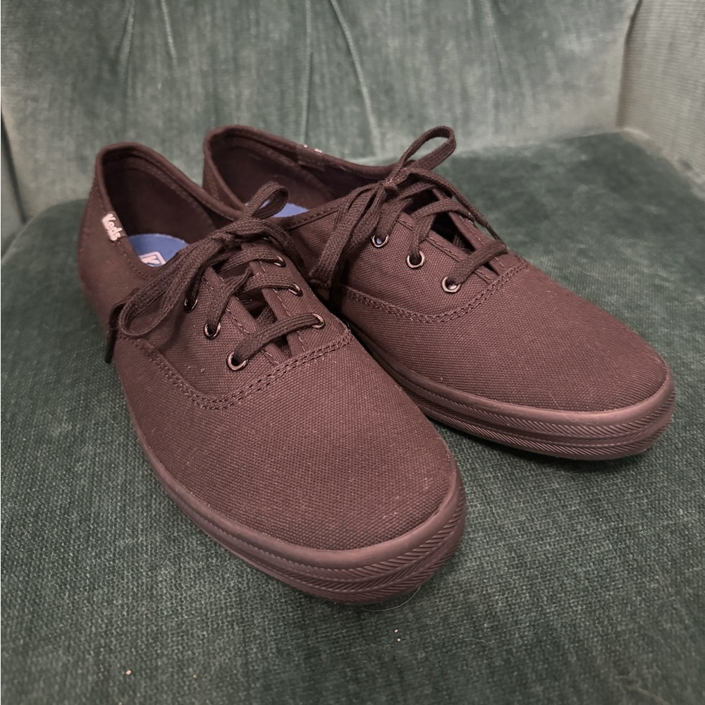 Keds all black canvas sneakers NWOT